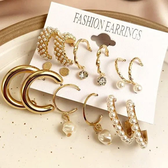 18 pairs Fashion Latest Earrings Combo Set Crystal Pearl Stud Earrings for Women - Picture 2 of 10